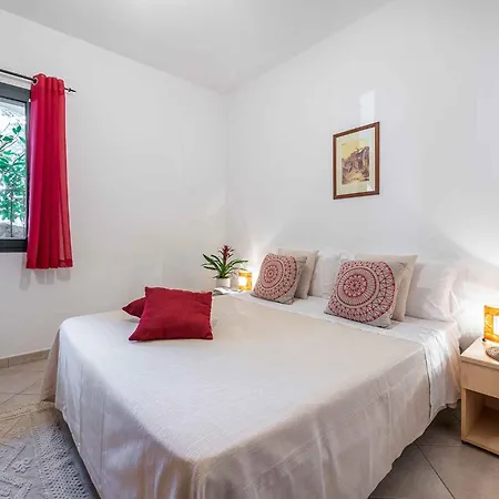 In - Nuoro בית נופש *